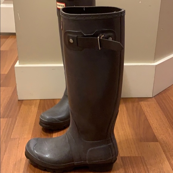 Brown Hunter Boots - Picture 2 of 4
